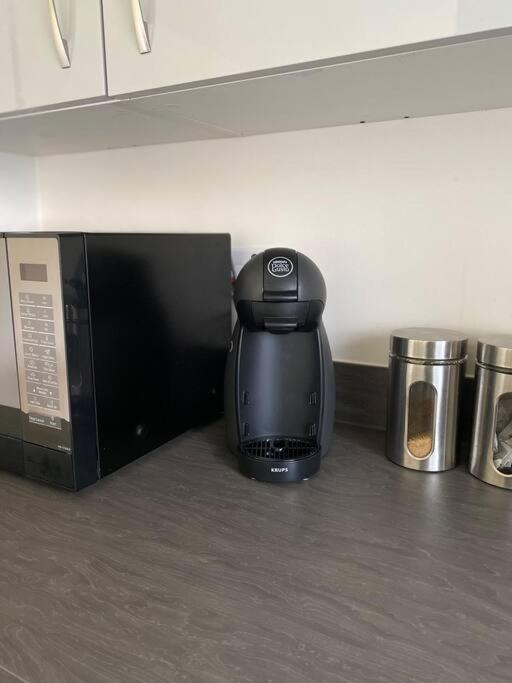 4-Room Detached Furnished Home With Parking Leicester Bagian luar foto